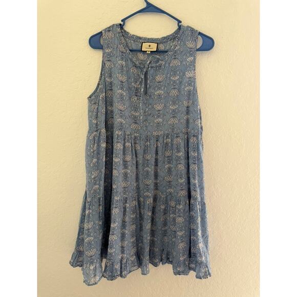 Tuckernuck Dresses & Skirts - Tucker Nuck Blue White Floral Block Print Tiered Ruffle Hem Mini Dress Size M
